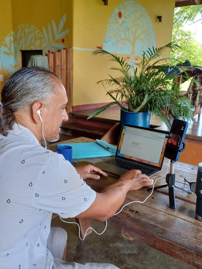 Luminosa Uvita Hostel Екстериор снимка